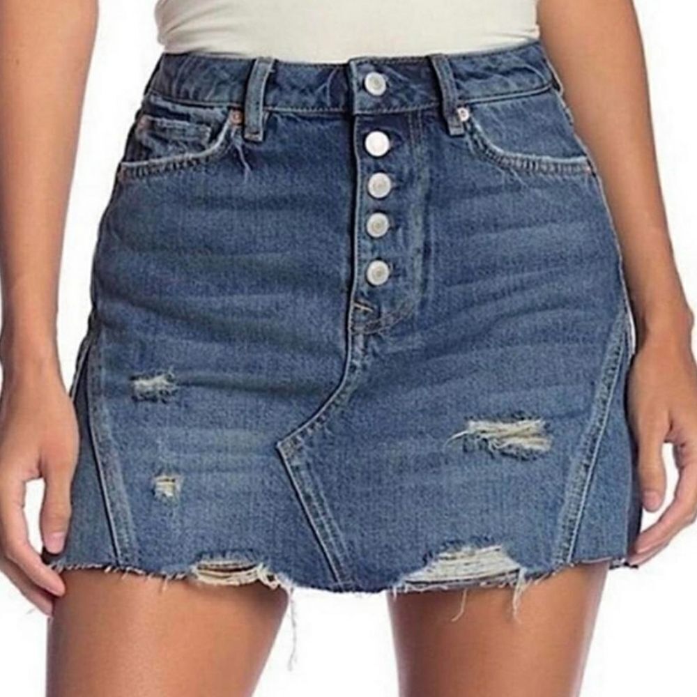 We the Free Distressed Denim Skirt Sz 26